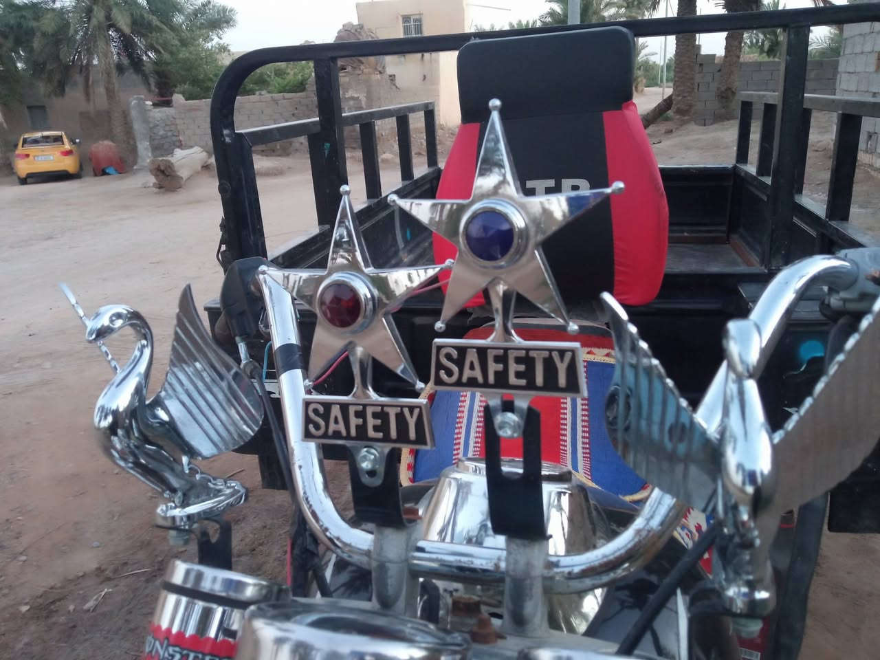 زوج نجوم وزوج بطوط ويل حجم ١٢ كلهن ب ٤٠قفل مكأني رميثه الله شاهد جدد ونضاف كلش ول ويل ماشده


**إذا كنت صاحب هذا الإعلان وتريد حذفه لأي سبب، رجاءا أرسل رسالة إلى الدعم الفني**