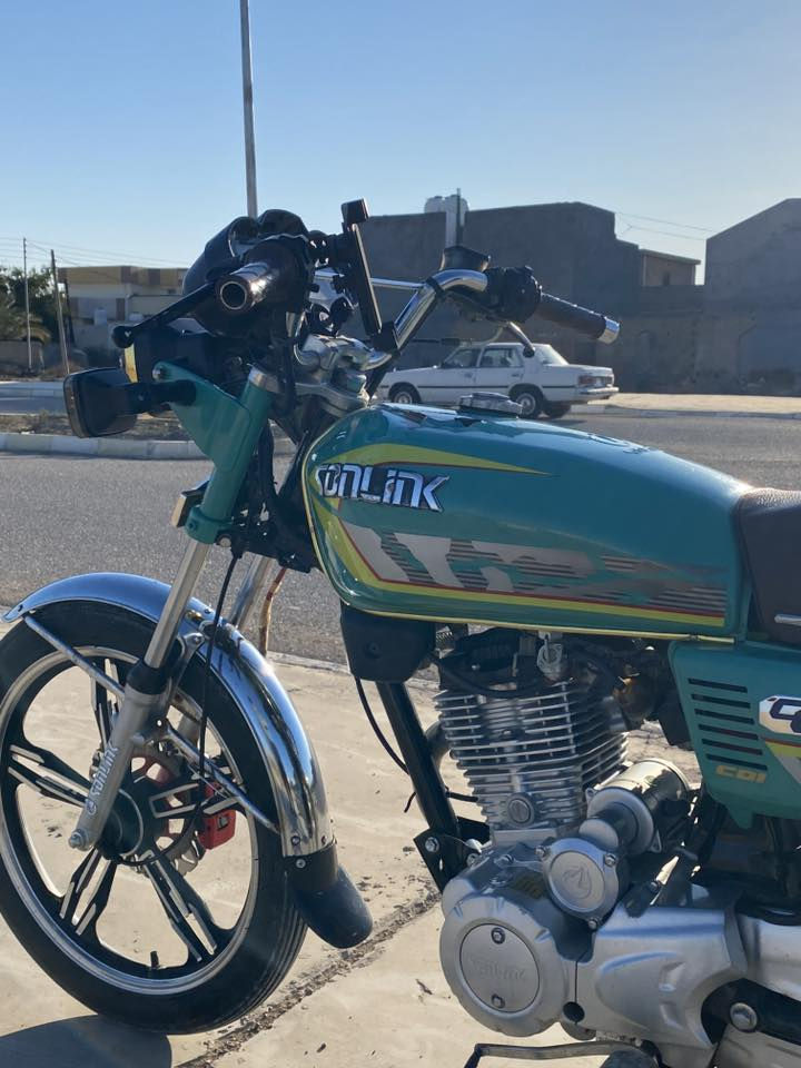 السلام وعليكم
سيفان 2023 شكل 24 كفالة عامة من البرغي للبرغي شرط المكينة بلادية ، الدشبول شغال كامل بلادي ، دراجة بلادية مال جناية ، اوراقهة كاملة بيهة منفيس ( ورقتين ٢ ) السعر قيم وتعال اسمع منك المكان ديالى المقدادية 
هاتف ***********
