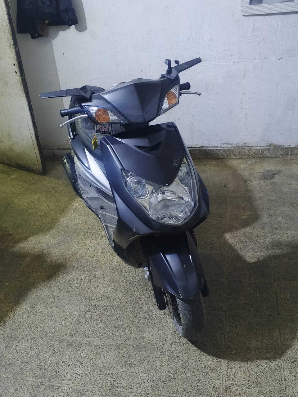 اسلام عليكم اخوان  للبيع دراجه سكنس فحل نوزل هندر دراجه رمبه صاله سبوع من نزلته لونه كلش حلو فيلي ماشيه31فقط ذمكينه خرسه متواجد خاص


**إذا كنت صاحب هذا الإعلان وتريد حذفه لأي سبب، رجاءا أرسل رسالة إلى الدعم الفني**