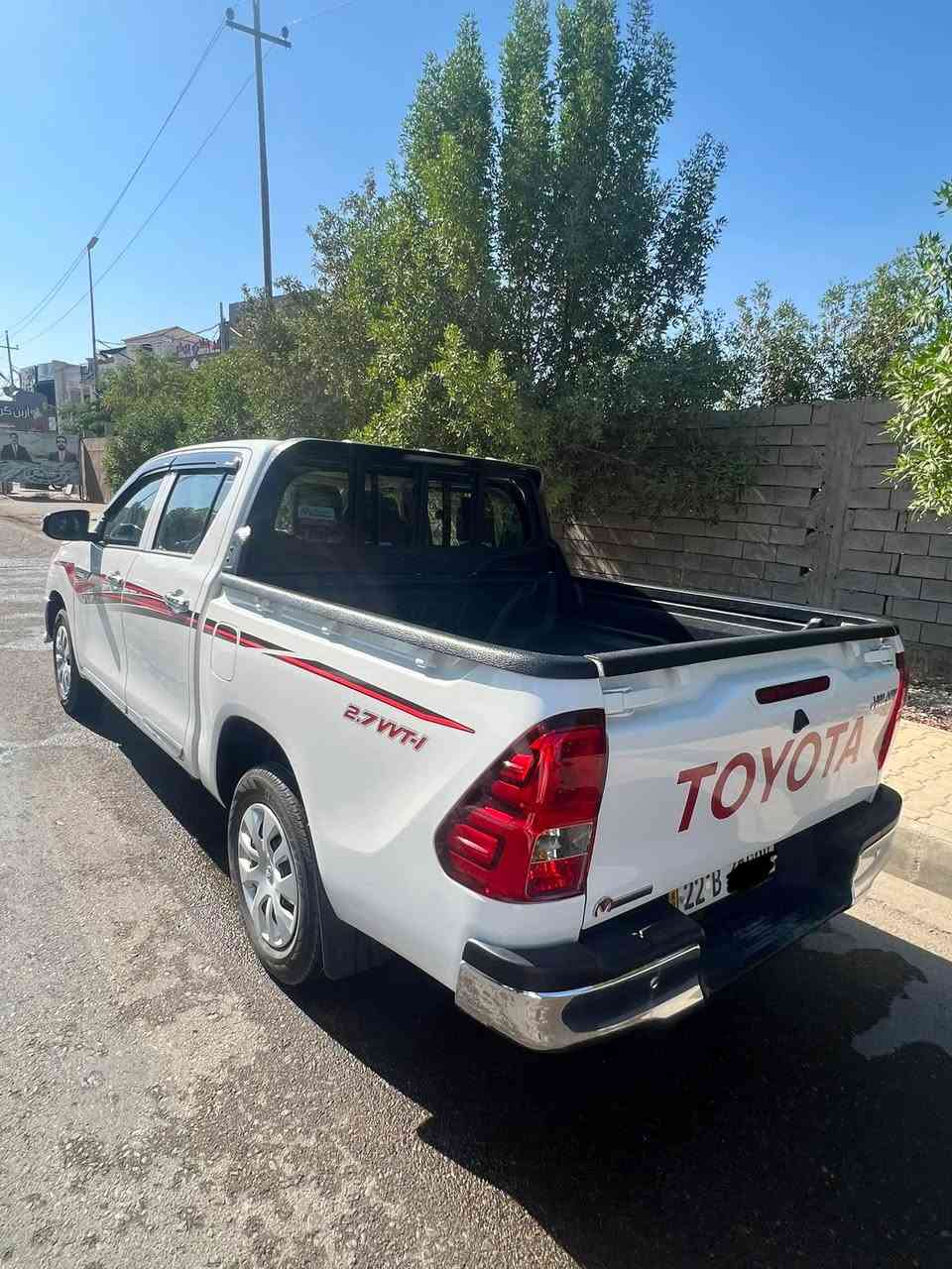 للبيع تيوتا هايلوكس ناصي 
موديل 25 ضمان شركه ساز 
كير عادي رقم اربيل تحويل مباشر 
ماشيه 13الف السياره كفاله عامه 
مكاني الانبار الرمادي سعر 255 وبيها مجال 
***********
