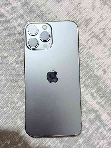سلام عليكم ايفون13 بطارية 94 ذاكره 512 جهاز كلش نضيف ممفتوح السعر 750 وبي مجال مكان بغداد
***********
