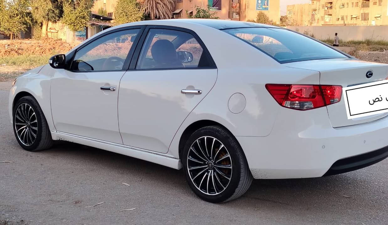 ادوات ادوات
كيا فورتي ٢٠١٢ دخول جديد كصة جنطة بانزين خليجية جاهزة كير مكينة دوش  حدادية 

سيارة ماتلكة اختهه بالنظافة شوفة عينك

السعر ٤٤ بيع فقط بدون مراوس

المكان بابل 

***********
