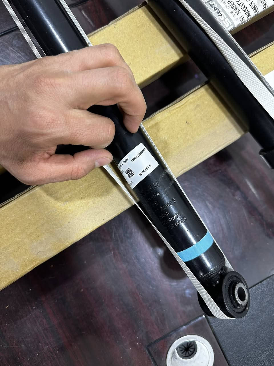 دبلات نيسان صني اصلي من الشركة شرط من الهندي الشراي يتصل ***********رايدهن قفل 100
