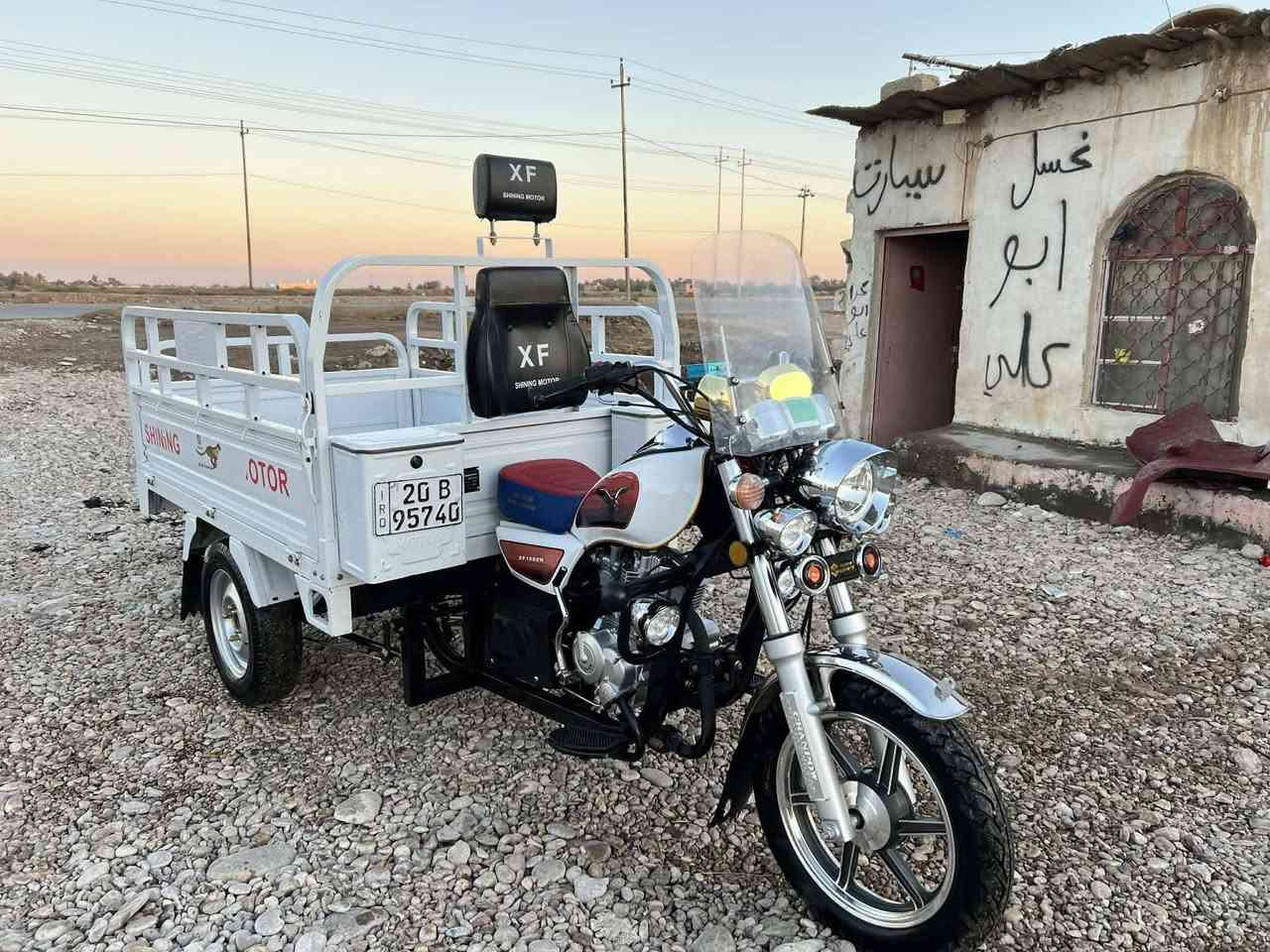 السلام عليكم ستوتة للبيع موديل2023رقم وسنوية صارلها شهرين من طالعه من الوكيل 
مكفولة كفالة عامة السعر3200وبيها مجال للشراي واهلا وسهلاً***********
