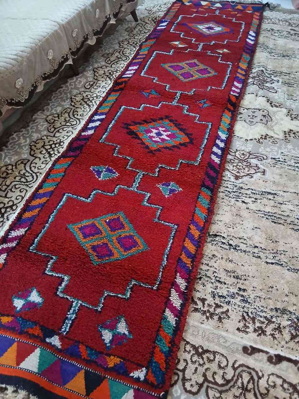 السلام عليكم هاي مدات واغراض الله شاهد مامستخدمه جديده السجاجيد عدد 4 واللحف عدد 3وبساطات عدد3حياكة يدويه وقطن خالص للتواصل واتس اب ***********
وهذا الرقم بس على السيم كارت ***********

