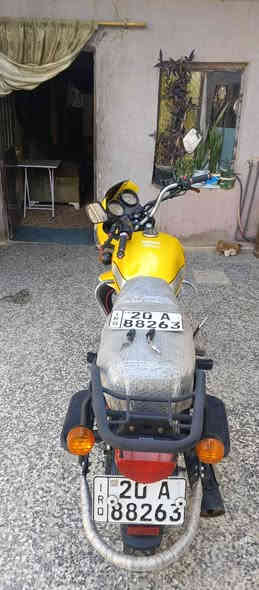 سلام عليكم دراجة دايوان نفخ 2022 رقم ديالى سنوية بسمي تحويل مباشر دراجة نضيفة كلهة شغالة كهربائياتهة مكينتهة بلادي برغي ما مفتوح بيهة سعر 2250 وبيها مجال بسيط لطيبين مكاني حي النتصار قرب مرور لحسينية رقمي*********** بغداد
