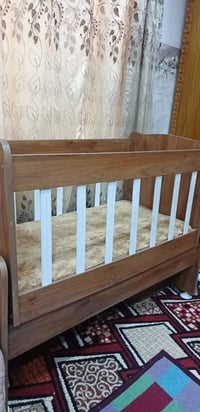 أغراض للبيع • مفروشات أطفال