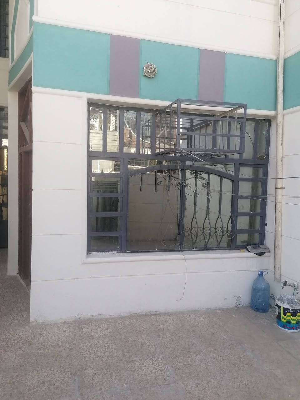 السلام عليكم للايجار ١٠٠م طابقين ٣غرف نوم وصاله ومطبخ وخدمات
حي الشباب المربع الذهبي *********** بي واتساب واتصال وتواصل على الخاص

مكتب اليقين للعقار المربع الذهبي شارع جامع الحبيبب المصطفى ***********
