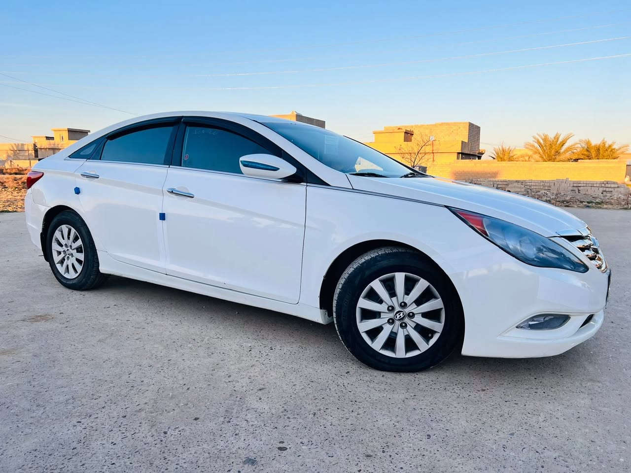 سلام علكيم سوناته مضلع للبيع أدوات  👉
سياره حيل نظيفه كير محرك شرط صدر   نظيف تايرات رقم وسنويه وياها 

موديل سياره 2010 

للاستفسار ***********

سعر 52 وبيها مجال
