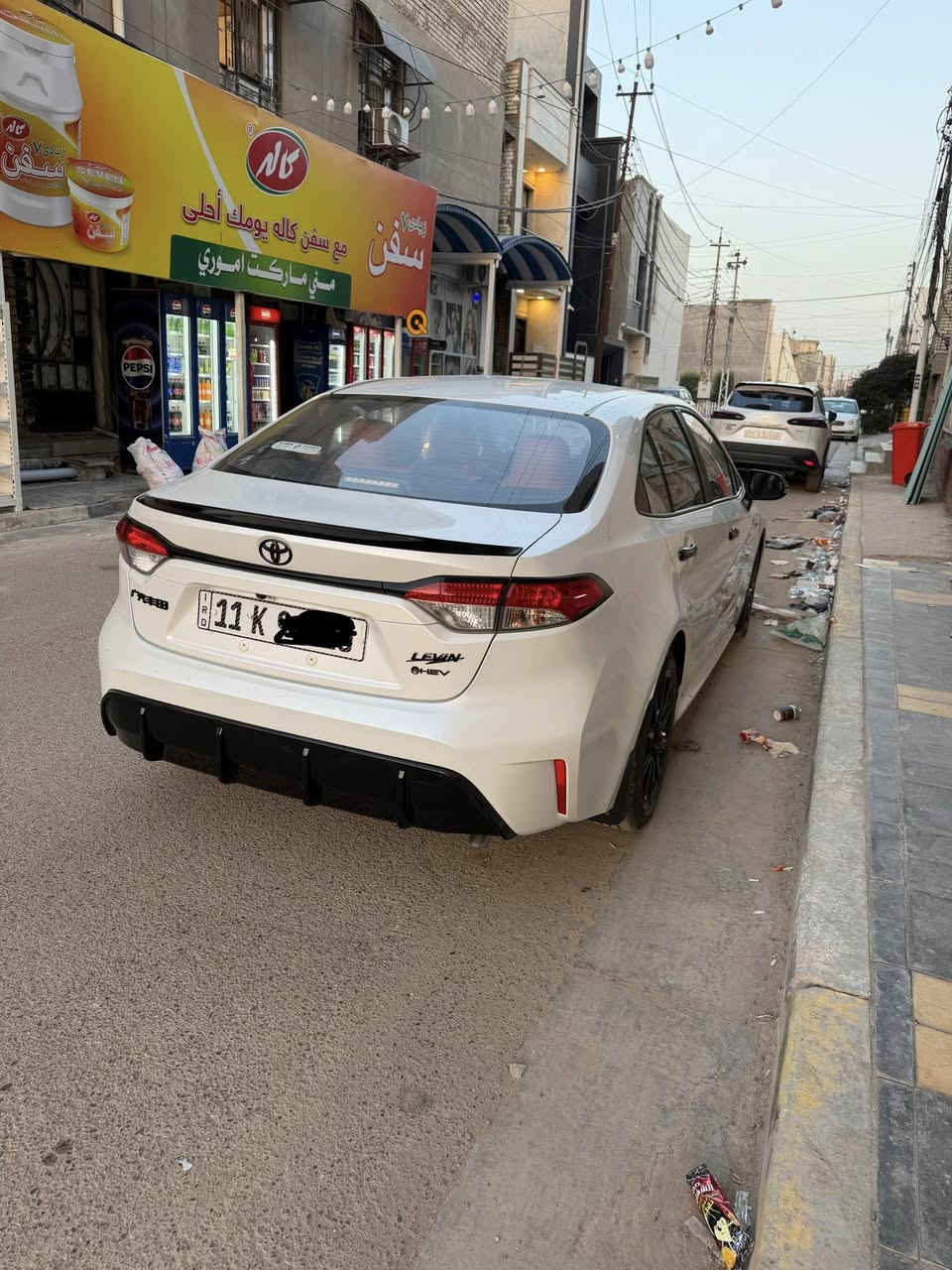 كورلا S
موديل 25
ماشية 21
رقم بغداد 
كفالة عامة  فقط رصعة بالبنيد
داخل جلد ماروني واسود
السعر 160 وبيها مجال
***********
