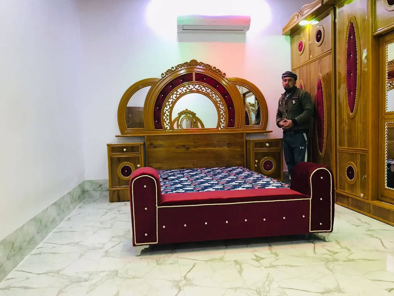 نجارة حسين البستاني الحجز ***********
