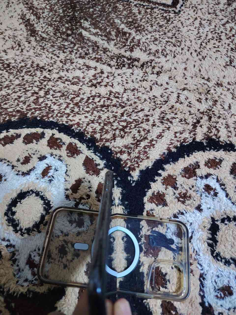 للبيع السعر ٣٥٠ ١١ برو ماكس ***********    بطاريه مبدال بس
