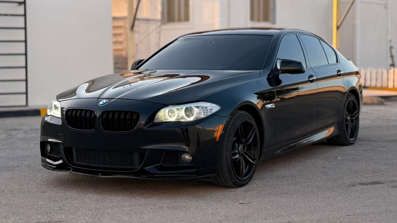 عرض رقم (  4 )🖤🖤✨✨

النوع : (( BMW 535i ))🌟
استراد : (( أمريكي 🇺🇸 ))
المديل : ((  2013 ))✨
المسافة المقطوعة:  (( 140mil ))💫
سعة المحرك :  (( 35 ))🛡️
نظام الحركة: دفع خلفي 🖤
صالة : قياده مشاء الله ✅
سرية عجل 🛞 : جديده  🔥🔥
بتاريه 🔋 جديده ✨🔥

سياره جديده طرف واحد  1️⃣🔥🔥

ملاحظة ⚠️ قطعة نادره في نضافه✨✨ 
(( محرك كهرباء صالة تبارك الرحمان اكشف وين متحب ))

متوفر جميع خدمات مصرفيه ✅

🔥🔥بيع بي الضمان 3ايام 🔥🔥

المكان بنغازي 📍
متوفر توصيل جميع المدن الليبيه 🇱🇾

للاستفسار والتواصل علي الأرقام ✅
اتصال 0923217818 📞
وتساب 0916263607📲


**إذا كنت صاحب هذا الإعلان وتريد حذفه لأي سبب، رجاءا أرسل رسالة إلى الدعم الفني**