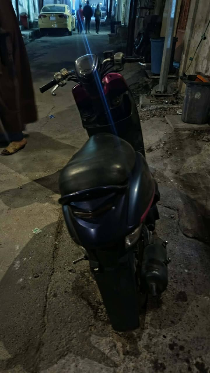 سلام عليكم دراجه بوليس مابيه شي شغاله سعر 300او بيها مجال بغداد مدينه الصدر ***********
