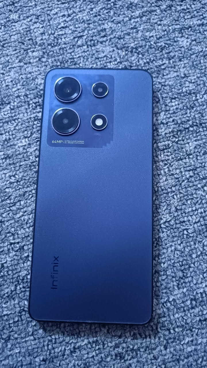 سلام عليكم
موبايل infinx not 30 نضيف و كلش حلو 
المواصفات ذاكرة 256 رام 16 البطارية 5000mAh الكاميرة الأمامية 16 الكاميرة الخلفية 64 نوع الموبايل الجيل الرابع 

السعر 220 وبي مجال للاستفسار على هذه الأرقام .
الاثير :***********
الاسيا:***********
او المراسلة على الخاص
