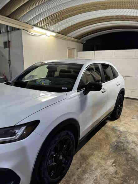 هوندا HRV 2023
بيها بنيد مبدل وجاملغ معدل بارد 
بجم كبس بلادي 
السعر 150 
***********
