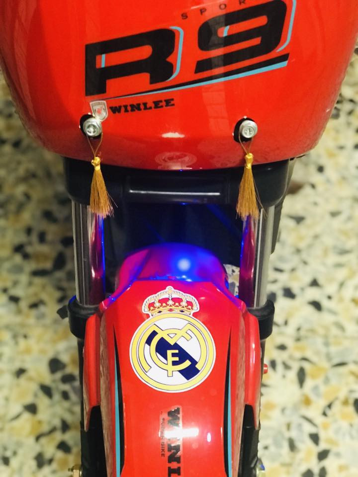 السلام عليكم دراجة r9 نضيفه مثل ما تشوف وبطاريات جدد 
كلشي وياه شاحنه و مرايات و كلشي شغال بيه مــن الكهربائيات والسعر 300 قفل قفل والعنوان البصره الكزيزه


**إذا كنت صاحب هذا الإعلان وتريد حذفه لأي سبب، رجاءا أرسل رسالة إلى الدعم الفني**