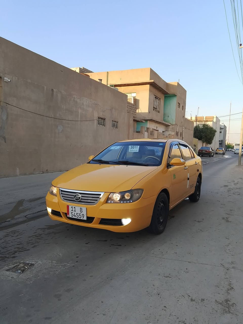 ليفان حجم 620 توماتيك كير ومحرك بيكاجو ياباني حجم 18رقم بغداد دولي انكليزي شرط التحويل شرط المحرك وكير وكهربائيات كلها شغاله بيها طخه خفيفة بل جاملغ السعر 46 وبيها مجال للاستفسار *********** أو *********** العنوان موصل حي عدن
