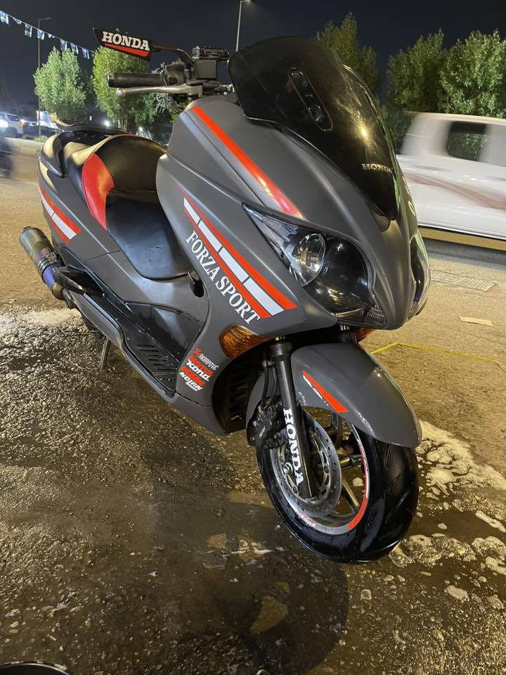 السلام عليكم 
دراجه فورزا 0.10 للبيع مكاني الكوت داموك للاستفسار الاتصال على الرقم ***********
