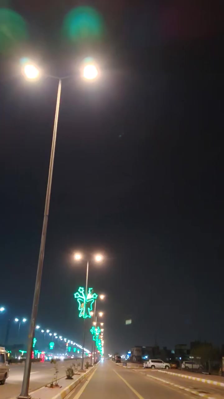 سلام عليكم إخواني دراجه للبيع مستعجل علا بيعته ومحتاج كلش بس لا تكسرون بيه شراي يتصل عليه هذا رقمي ***********
