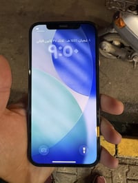 ايفون ١٢ Iphone 12   اللون اسود لامع - النظافة ٩٨٪؜ الذاكرة ١٢٨ گيگا -...