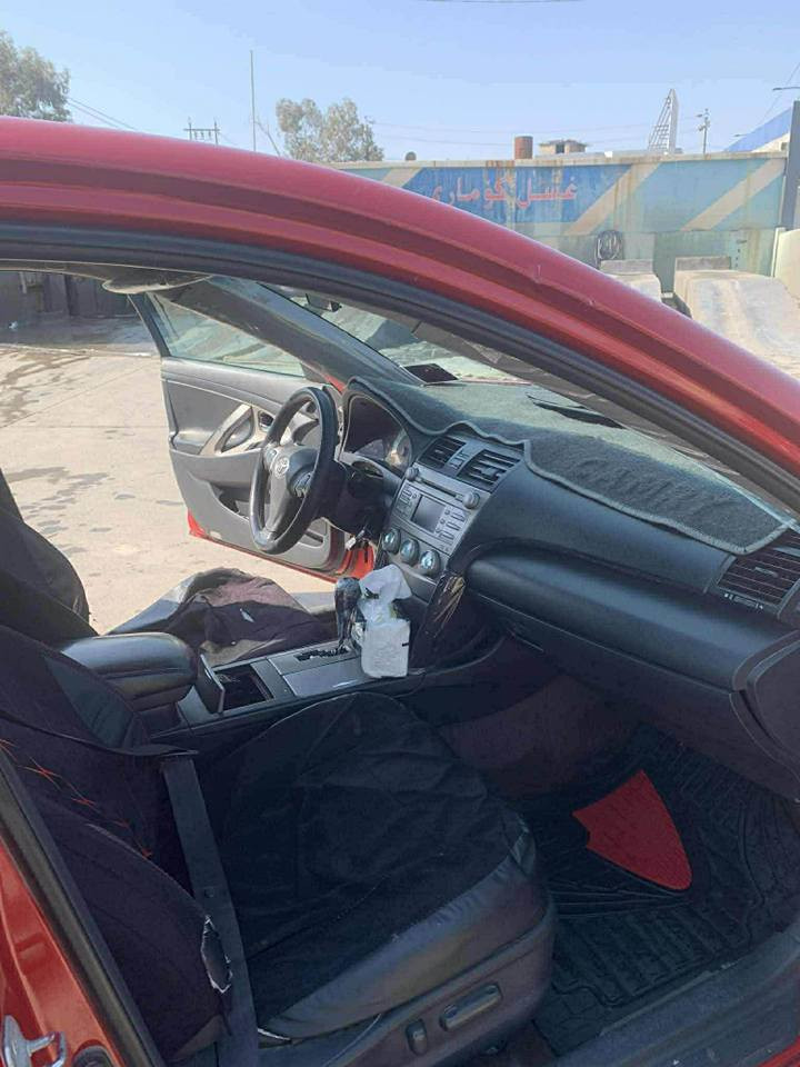 کامریی مۆدێل 2006 کامل کراوەتەوەتەوە 2011  مواسفات SEسڵایت کووشن کارەبا تەحدیل سوڕحە سپۆڕت مەکینەیی تازەبۆکڕاوە لۆک پێشووپشتی تازەتووندکراوەتەوە کامل سێرفزە هەمووشتێکی جائیزە سێ چوارپارچەیی بۆیاخ نیە بەس بەحیزام سبووخ دەیفرۆشم سەقفووشانی بۆیاخ نیە هیچی پێوەنیە ئاڕم پلاستیک هەولێرە بەشەرتی ئەوەلیات پاکانەشی بۆکراوە سەیارەکە زۆرجوانە هەیکەلی 70گەڵاو مەجالێکی برایانە 
***********
ڤایبەرووەتس ئاپیشی لەسەرە مووشتەریی تێل کە جوابی مەسج نادەمەوە لەگەڵ ڕێزم رانية, السليمانية
