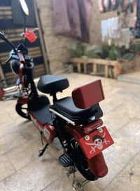 دراجه للبيع  2025 جديد  سعر 400بيها مجال حك جيه رقم 07783502520-077045...