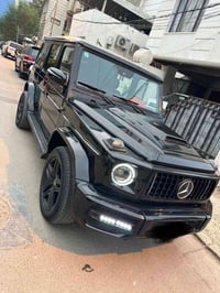 جي كلاس اصل موديل 1983 محدثه رقم بغداد الجديد تحويل مباشر كير و المحرك...