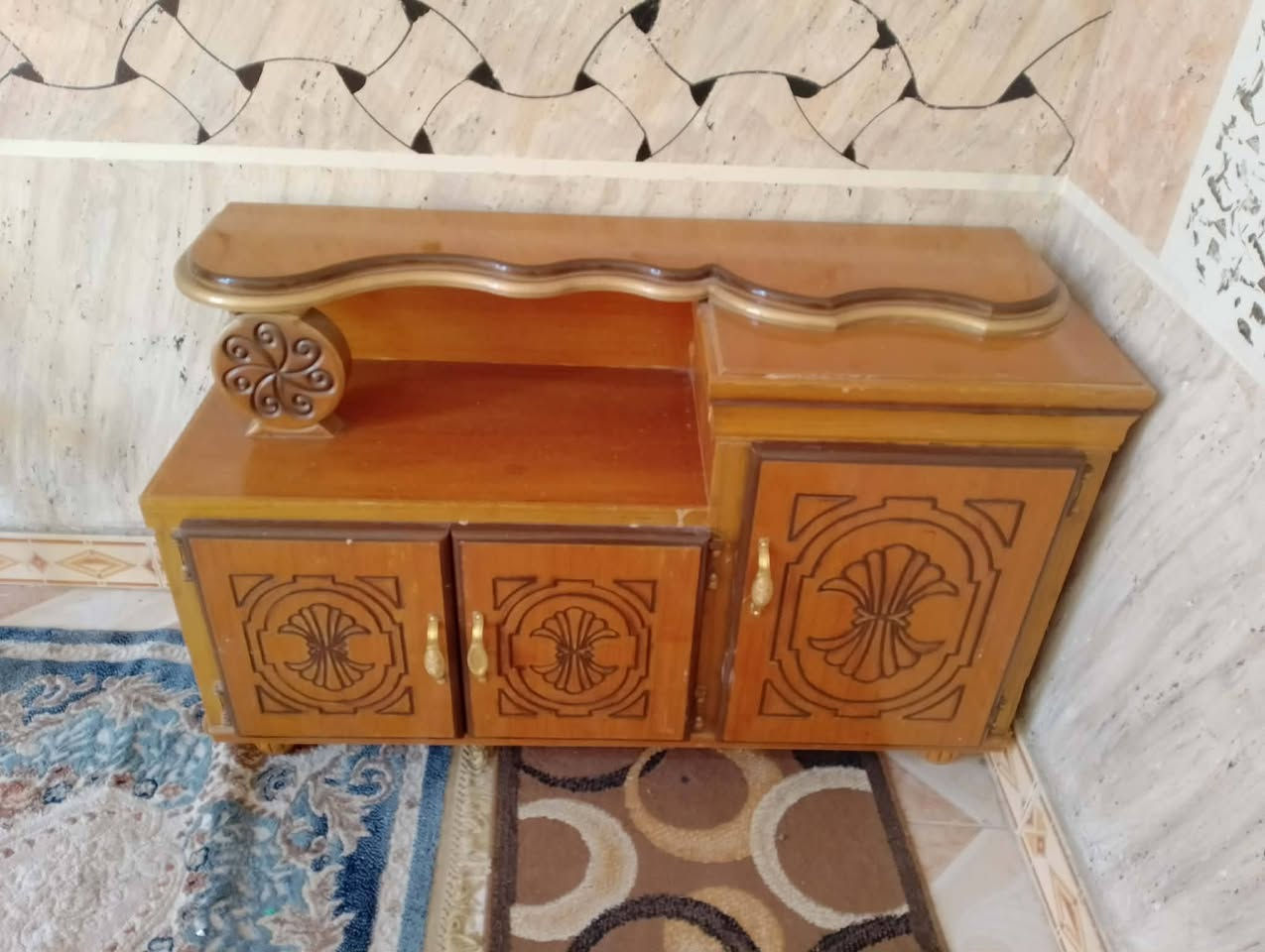 غرفه نجاره نظيفه كلش للبيع سعر مليون وربع ***********
