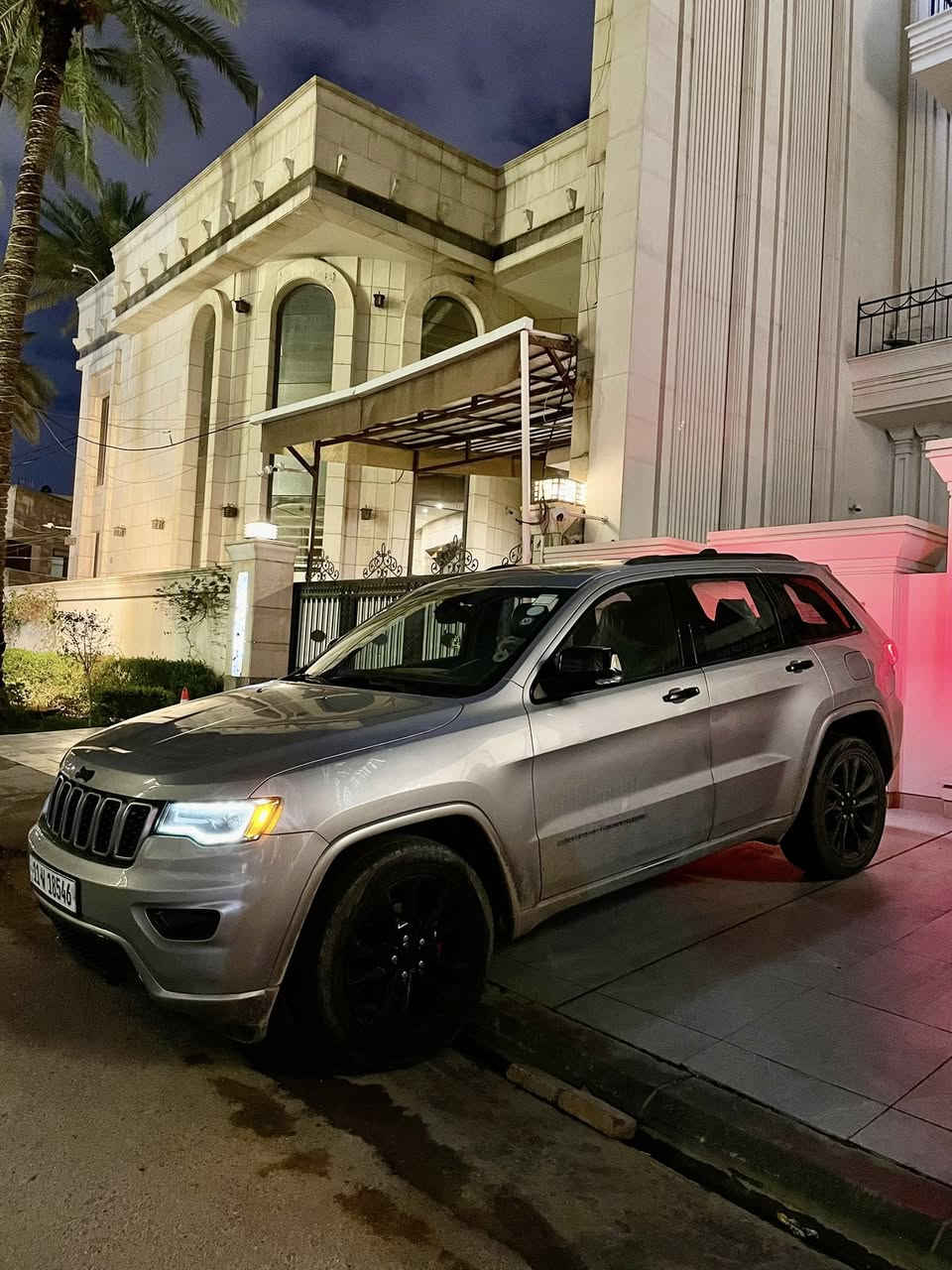 للبيع فقط
جيب ١٤ لمدتت بلاص فول مواصفات ميحتاج اشرح مواصفاتها  محدث ٢٠ 
السيارة دخول كلين اي ضرر مابيها كفالة عامة 
ماعدة شبر بجاملغ الخلفي اليمين بالعراق  مشخوط وصابغينة على كدة الشخط  باقي السياره كفالة كفالة 

سيارة جاهزة خير من الله ربع دينار ماتصرف عليها 

السعر٢٥٥ قفل 🔒 
***********
