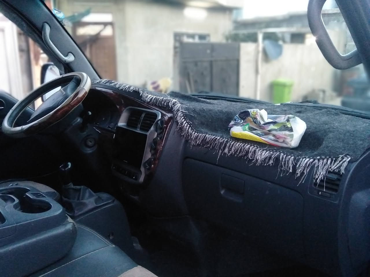 كيا حمل للبيع موديل 2007 سنويه جديد إلى نهاية 2030 بأسمي بي حصة كاز رقم ألماني رقم موبايل ***********
