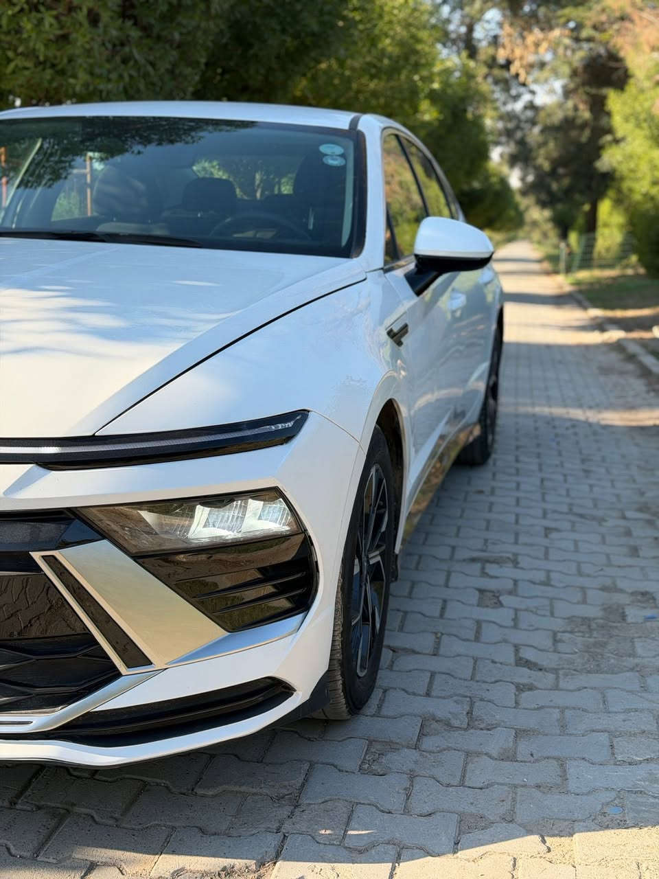 🔴سوناتا موديل 2025  🔴
مكينة 2.500
‏HYUNDAI SONATA 2025 
🔴. حادثها جاملغ + بنيد = بدون دواخل
                (بدون ايرباك) 
جميع الايرباكات سليمة 

شواصي لغود مكفولة عالفحص ابيع  
🔴بدون ايرباكات
🔴سياره رقم اربيل فحص وهزه جديد  تحويل مباشر
🔴ماشيه  ١٣ الاف    ميل بريحة الشركة
مكينة 2.500 طيااررره 🚀🚀
مواصفات راح اذكرهن 

بصمة دخول ذكي  
شاشة ع طول الدشبول 
تحكم ستيرن 
رادار امامي معا تحديد مسافة سيارة كدامك 
رادار خلفي 
رادار جانبي 
اوتو ستوب خلفي 
اوتو ستوب امامي 
شفتات ستيرن 
كشنات كهرباء وفول ايرباك 
كشنات تدفئه 
كير تعليك 
حساس فتح جنطة الخلفية 
تشغيل عن بعد 
نظام خروج عن المسار 
نظام قيادة ذاتيه 
تبريد منفصل قطعتين امامي 
جامات اوتو 
نظام اوتو هولد مال ازدحامات 
هندبريك بصمة 
انظمة قياده سبورت ونورمات وكمفورت  وايكو 
كاربلي يدعم كافة الانظمة الهاتف 
دبل كزوز 
كامرة خلفية دوارة
ويلكب حجم ١٨انج
تايرات بلادية عليها 
بجم زنون 
لد ع طول البجم 
لايتات اوتو 
نقط عمياء 
شاشة تبريد تحكم كله لمس 
🔴مكانها بغداد  . الدورة
🔴السعر 189$ ورقة 
صور الحادث موجوده بالمنشور 
🔴رقم الهاتف : *********** 
واتساب او الاتصال عالرقم
