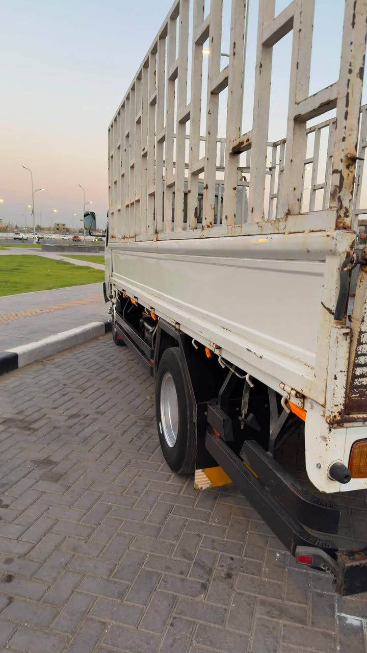 كيا فونتيرا موديل ٢٠٠٣ خليجي بدي طويل
مكينة بانزين 3000vvti كير كوستر راس الثور واكسل كوستر راس الثور سيارة كاملة من كلشي تبريد شغال تايرات نظيفة حداديه توني مشتغلها المجموعة الامامية كيا بنكو فحل22 دسك سيارة ماناقصها شي وباسمي تحويل ثاني يوم للاستفسار الاتصال على الرقم 
***********العنوان البصرة
