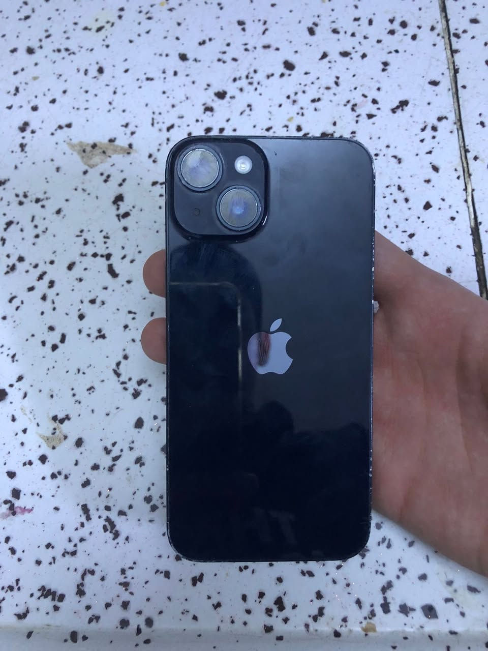 14عادي مبدل شاشه اصليه فقط فيس إيدي شغال بطاريه بلادي 83 صوت اتصال سيمكارت كل شغال لبيع سعر 375 قفل مكاني بغداد شارع فلسطين رقم تلفون ***********
