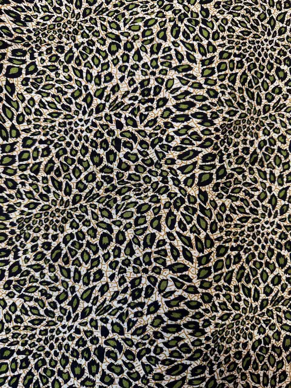 على بركة الله 
قطع قماش نسائي كشمير ايطالي 
خامه بارده وحلوه 
بأنسب الاسعار 
تقاطع شارع العقارات قرب افران صمون بركات الزهراء


**إذا كنت صاحب هذا الإعلان وتريد حذفه لأي سبب، رجاءا أرسل رسالة إلى الدعم الفني**