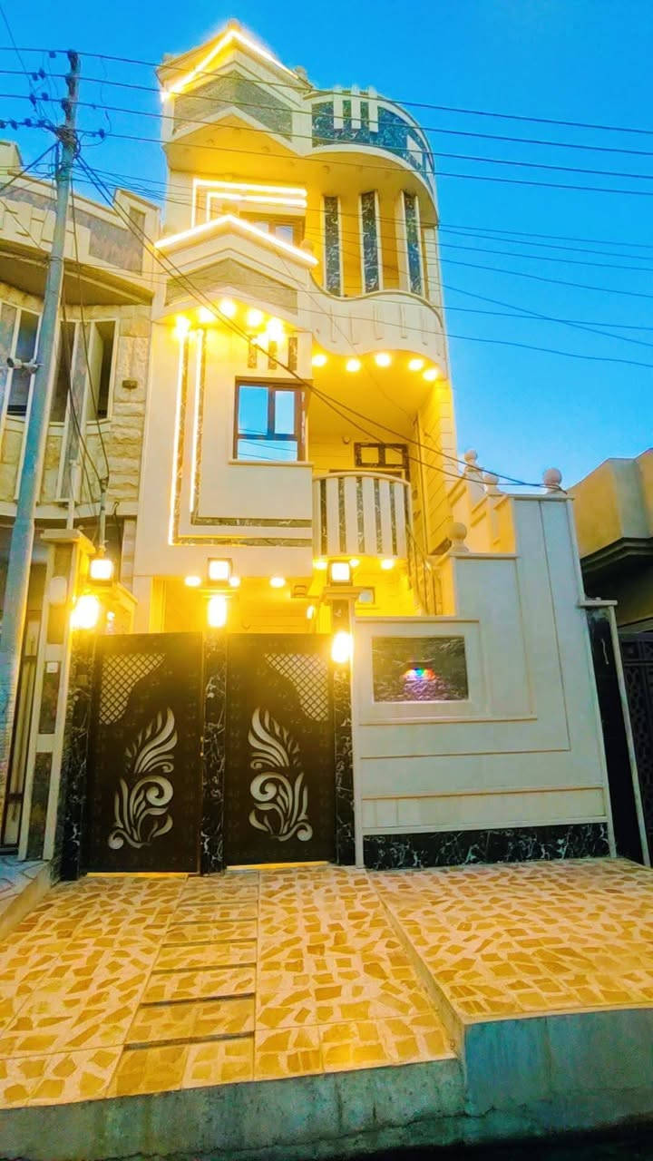 للبيع للبيع للبيع للبيع
#معزولين_عزل_تام_حديث
#عقارات_فنر_الحمداني
مؤجر ب ٦٠٠ الف دينار شهريا 
دار سكني سند طابو في حي السماح
قرب مستوصف السماح
المساحة ١٠٠م ثلاثة طوابق بناء حديث 
 معزول طابق الأول عن طابق الثاني
ط١ غرفة نوم وهول واستقبال ومطبخ وصحيات وكراج
ط٢ غرفة نوم وهول واستقبال ومطبخ وصحيات
ط٣ غرفة نوم ومطبخ وصحيات سطح كاشي
السعر ١٢٠ مليون قابل للتفاوض
للإستفسار الاتصال
***********
***********
مراجعة مكتب البلديات للعقار في حي المشراق فرع مطعم طماطة
