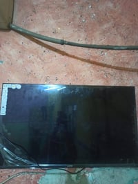 شاشة 32 • مستعمل مرتين • حله طهمازيه