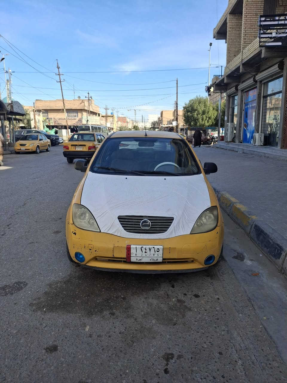 سلام عليكم 
طيبه 2016 
رقم كربلاء الأنكليزي بأسمي 
مصفرة هيئه وغرامات هزة جديدة 
كير ومكينه حلوات شواصي كفاله 
سيارة كفاله عامه منل كلشي شرط سونار استلام شركه
ماشيه136حقيقي
سعر 43 مكان سيارة كربلا للاتصال ***********
