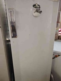 بابل حي الصحة • ٢ ثلاجات • مستعملة شغالة