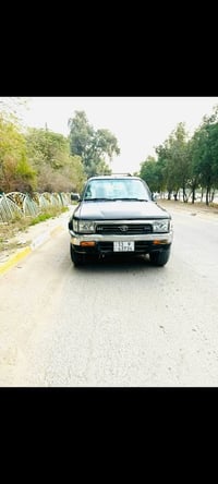 هايلوكس سيرفر • ١٩٩٥ • مكينه ٣٠٠٠