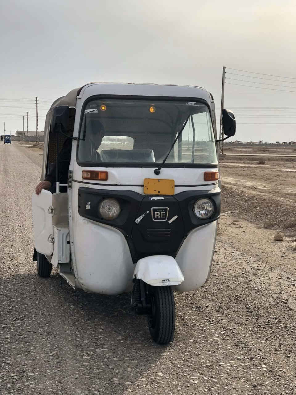 سلام عليكم
تكتك 22 شهر ٣ مكينه مبدل بستم فقط 
تكتك الكشره بيه بارد بل دوسه ولباقي كفاله عامه نضيفه ما متعوبه سعره ٨/٢٥٠ رقم ***********
