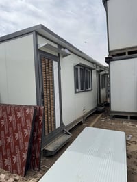 بيع أنواع الكرفانات ولجملونات بقياسات مختلفه للستفسار 07718608657