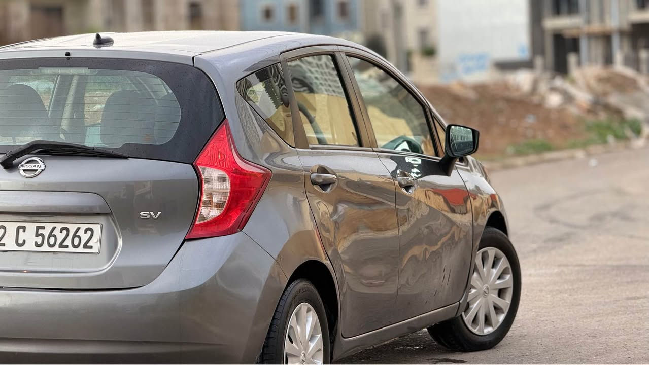 نيسان فيرسا نوت 2017
1 چاملغ پشتەوەلاى سكن بوياخ
3 شوين لاى سكن تعديل
وه كو سه ياره كى صفر خاوينه بى شوخت و قوپ
ته نها 53,000 مايل روشتوەگيرمكينەتبريدبەشەرت
پيشى جمپى هەيه سه رى شانصي كه ميك قوپ
سعرى 95$
*********** أربيل, العراق
