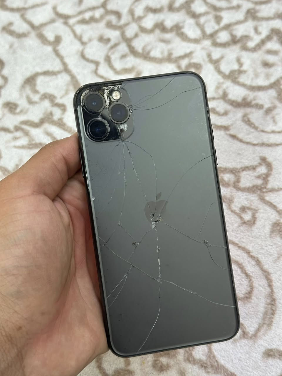 ايفون 11 برو ماكس ذاكرة 64GB كل شي بلادي بس ظهرة مكسور نموذجM كل شي بلادي بي سعرة 200 الف


**إذا كنت صاحب هذا الإعلان وتريد حذفه لأي سبب، رجاءا أرسل رسالة إلى الدعم الفني**