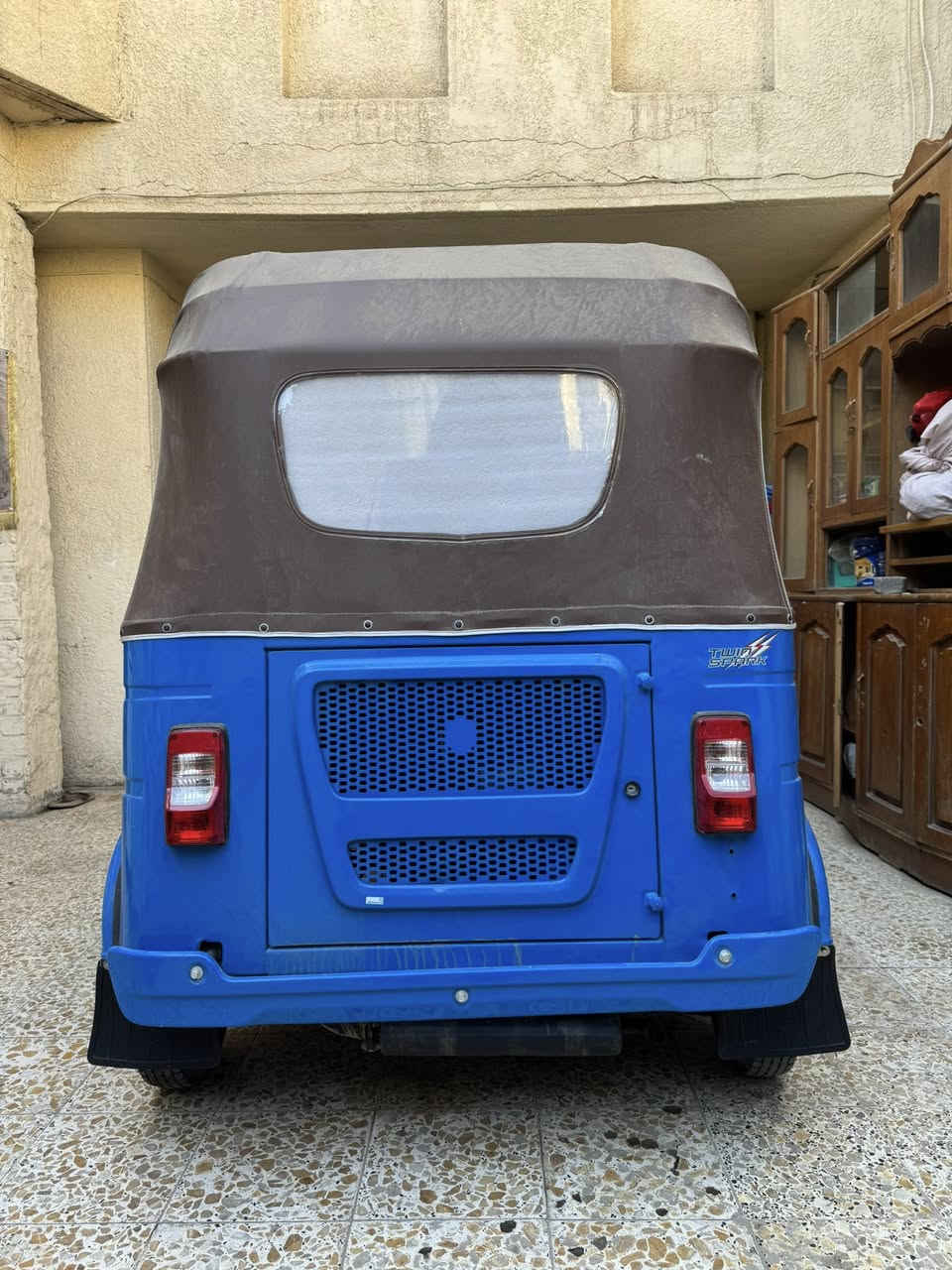 السلام عليكم تكتك زركة موديل 22 رقم وسنوية تحويل ثاني يوم خابر وتدلل (***********) مكاني بغداد حي النصر
