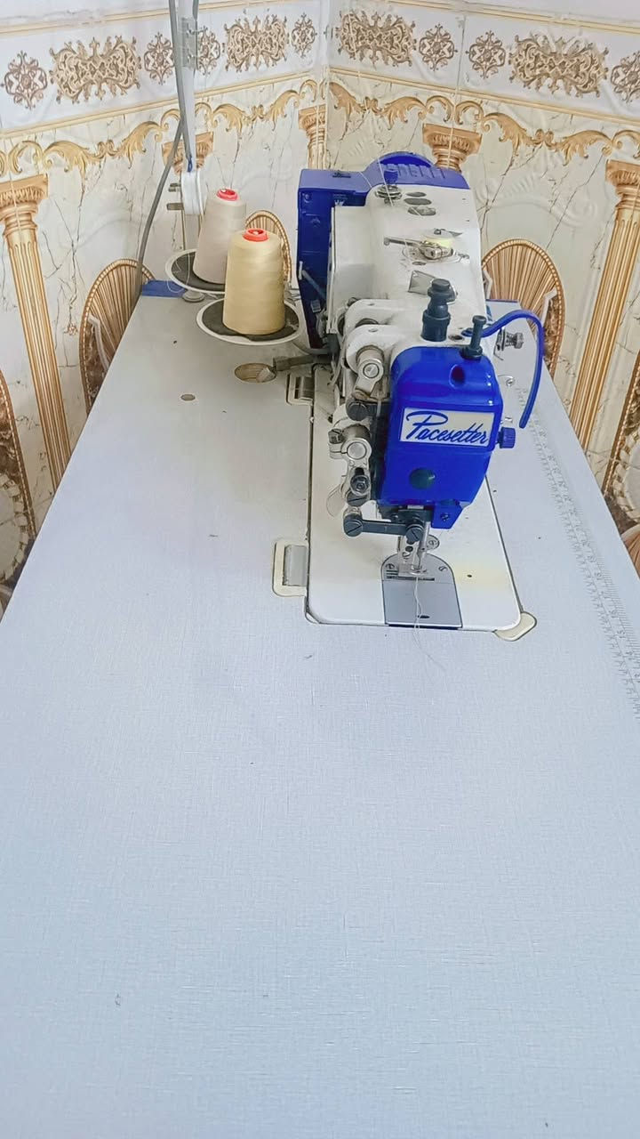مكينة خياطة دبل باية (سحب) شركة باسستر فول مواصفات ناطقة قطع خيط تحكم عالي.
نظيفة جدا.

***********
