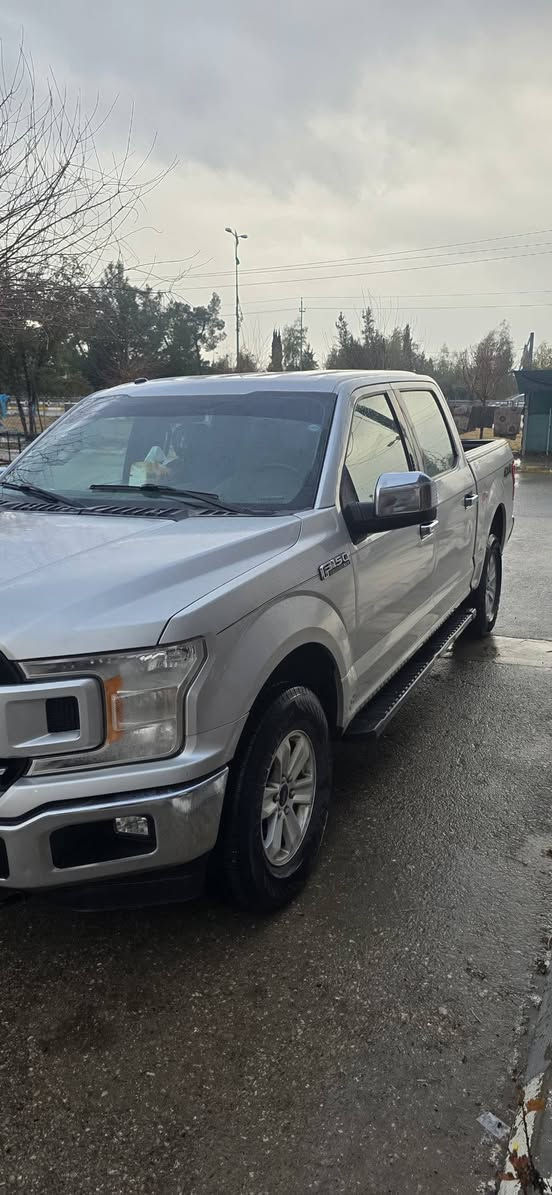 فورد f150 
مۆدیل 2018🗳⚫

سەنەوی تازە تا 2030 
8  بستۆن 
10 گێڕ  و گێڕ لەسەر سکوان 
5 مۆد لێخوڕین normal+tow haul+snow/wet+eco+sport💯☁
دەبڵ ئەکسل 
بۆدی کورت 
75  هەزار  ڕۆیشتوە 
کامێرا و شاشە بجوک 
تەحدید سورعە 
کۆدی دەرگا 
گێڕ و مەکینە و ئەکسل بەشەرت 
بێ دەعام و لێدراوی تەنها بەهۆی تێکچونی ڕەنگی بۆنید لەسەر ساغی بۆیاخ کراوەتەوە  تایە و باتری وفلنجە و بانسی نوێ بێ مەسروف: 
بۆزانیاری زیاتر پەیوەنیکەن بەم زمارەوە:***********📠🏷

فورت.F150للبیع و مراوس ..***********📠🏷 حلبجة, السليمانية
