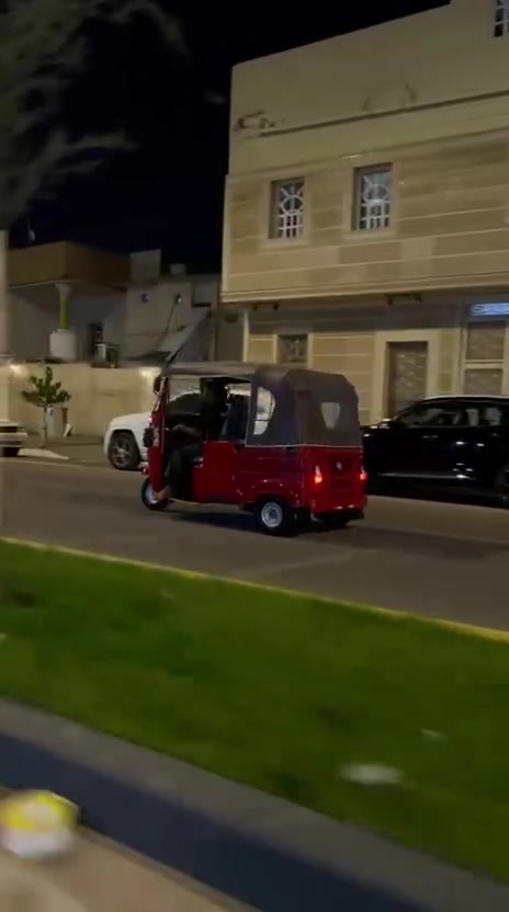 سلام عليكم تكتك للبيع تكتك حلوه ونضيفه مال جناي مكينه كفاله وبدي شوف العين رقم وسنويه راعيهااااا يريد تحويل الوحات مامستلم متواجد وتساب فقط رقم الهاتف ***********
