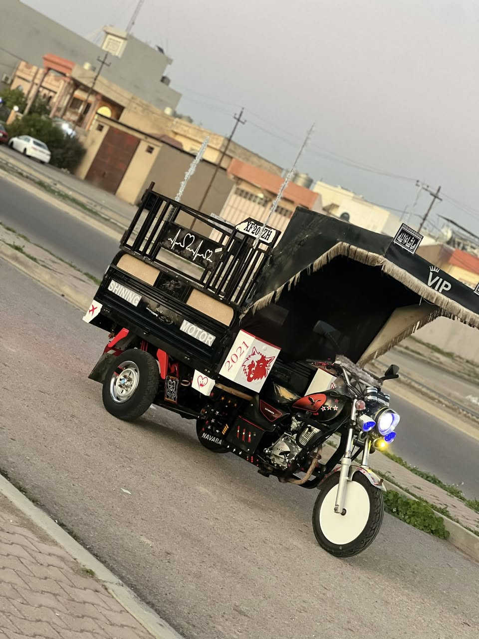 ستوته البيع الموديل 2021 السعر مليون او ٢٢٥ او بيه مجال غليل منفيس او ابليته كامل عالي غلاب بدون صبغ او اخياس محرك ٢٦ صفرررتخم تير جوبلس ستوته صفر كهربيت شرط ركبه شرط ستوته المو شراي لا يكسر بيه او تحيتي الجميع *********** مكاني كركوك حي الحجاج
