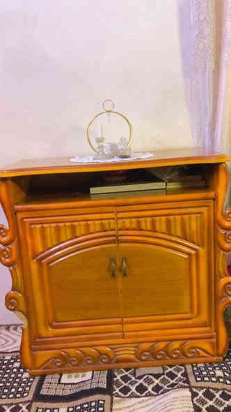 السلام عليكم عرفه نوم صاج نضيفة  للبيع 
السعر مليون دينار  بيها مجال بسيط 
عنوان بغداد حي العامل 
هاتف/*********** . واتساب
